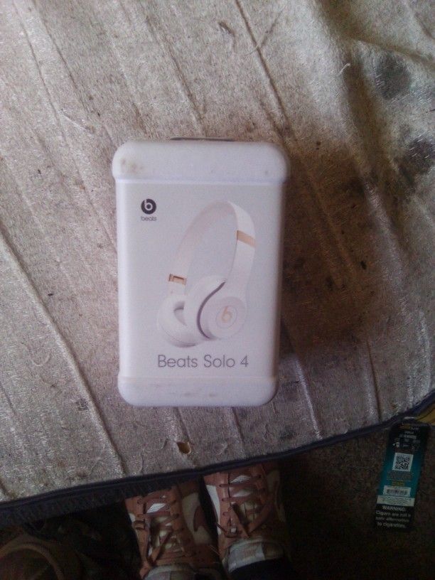 Beats Solo 4 In Box Not Opened