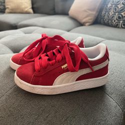 Pumas Kids Shoes 