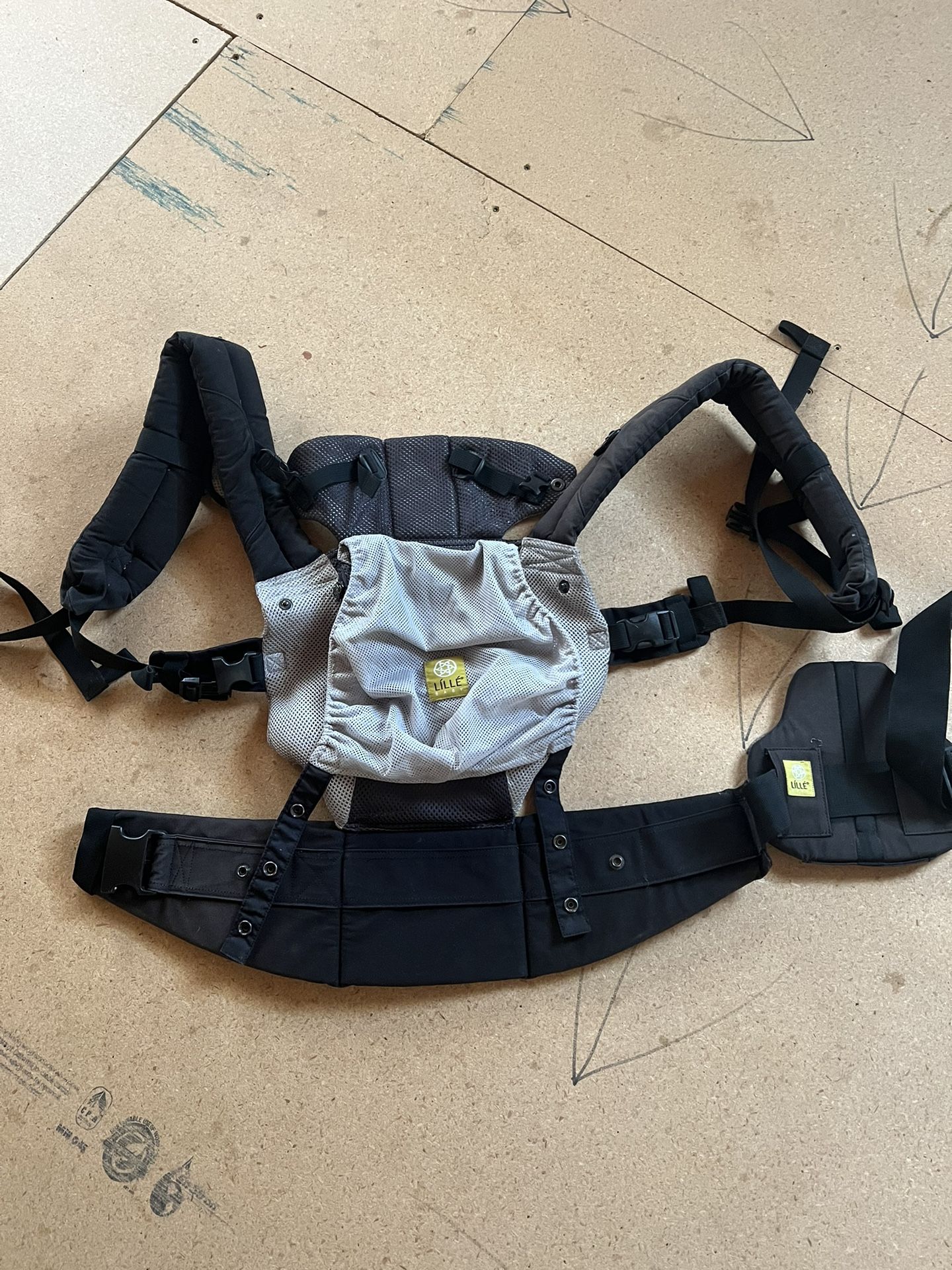 Lille Baby Carrier