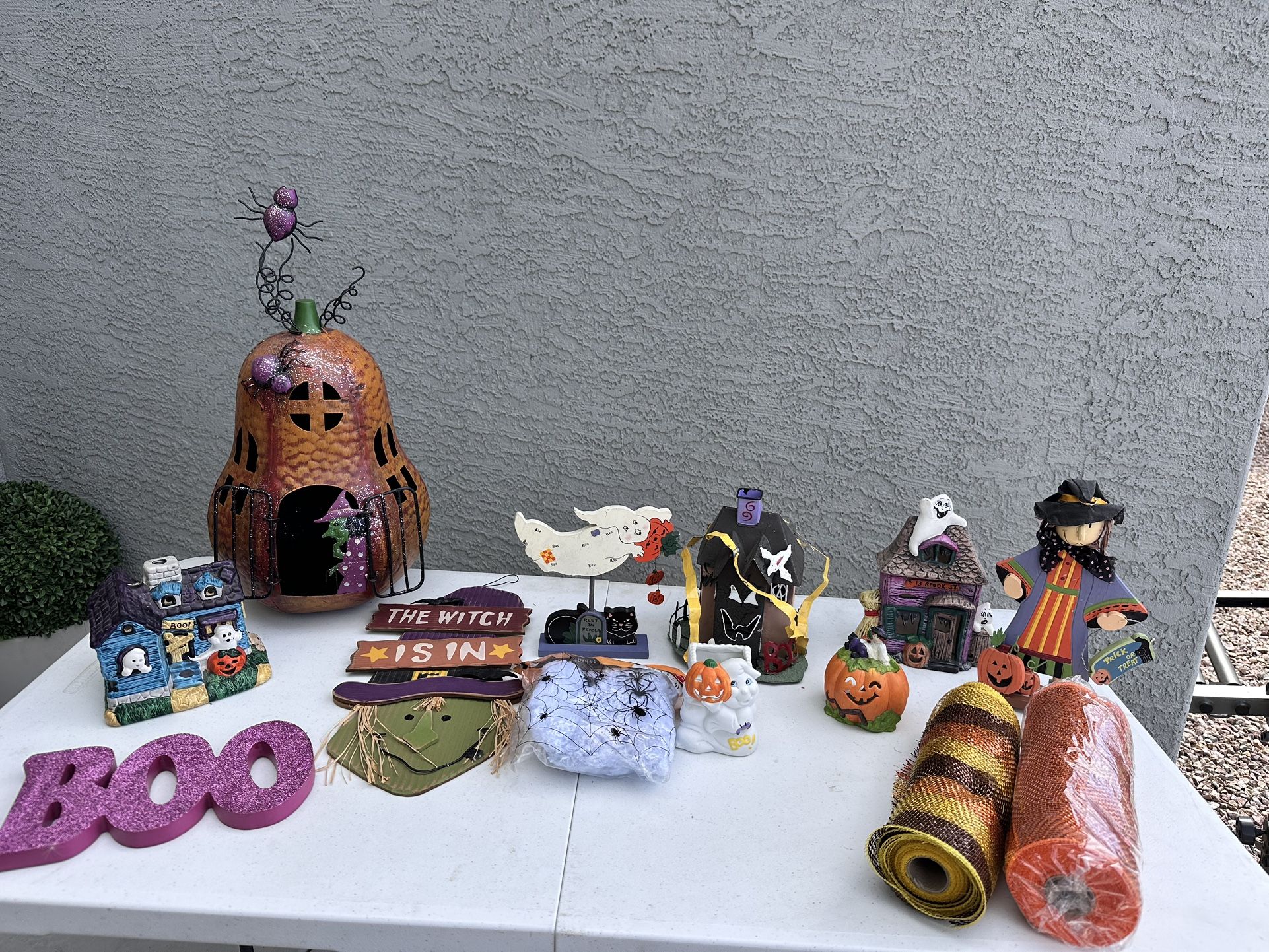 Halloween Decorations