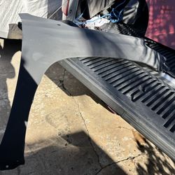 Toyota Tundra 14 -16 Right Side Fender 