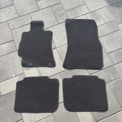 2013 Subaru Outback Floor Mats (brand New)