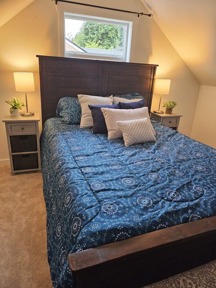 World Market Frame Queen And Tempupedic Mattress And Up And Down Frmar