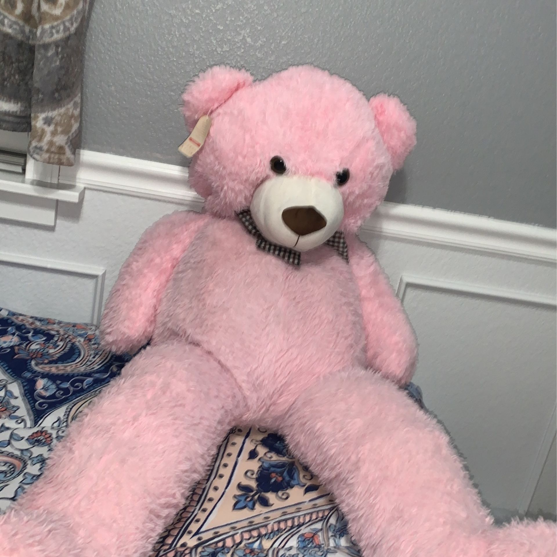 Light Pink 46 In Gaint Teddy Bear !