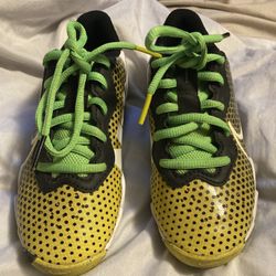 Kids NIKE Cleats ( Size 12C )