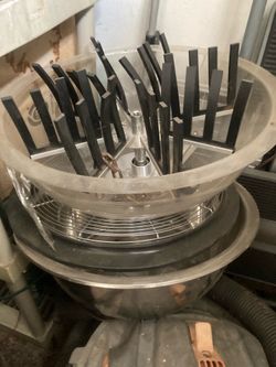Leaf vegetation sifter