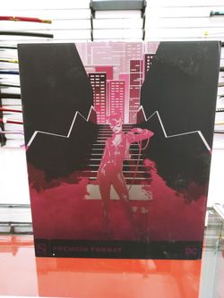 Sideshow - Catwoman Premium Format Statue