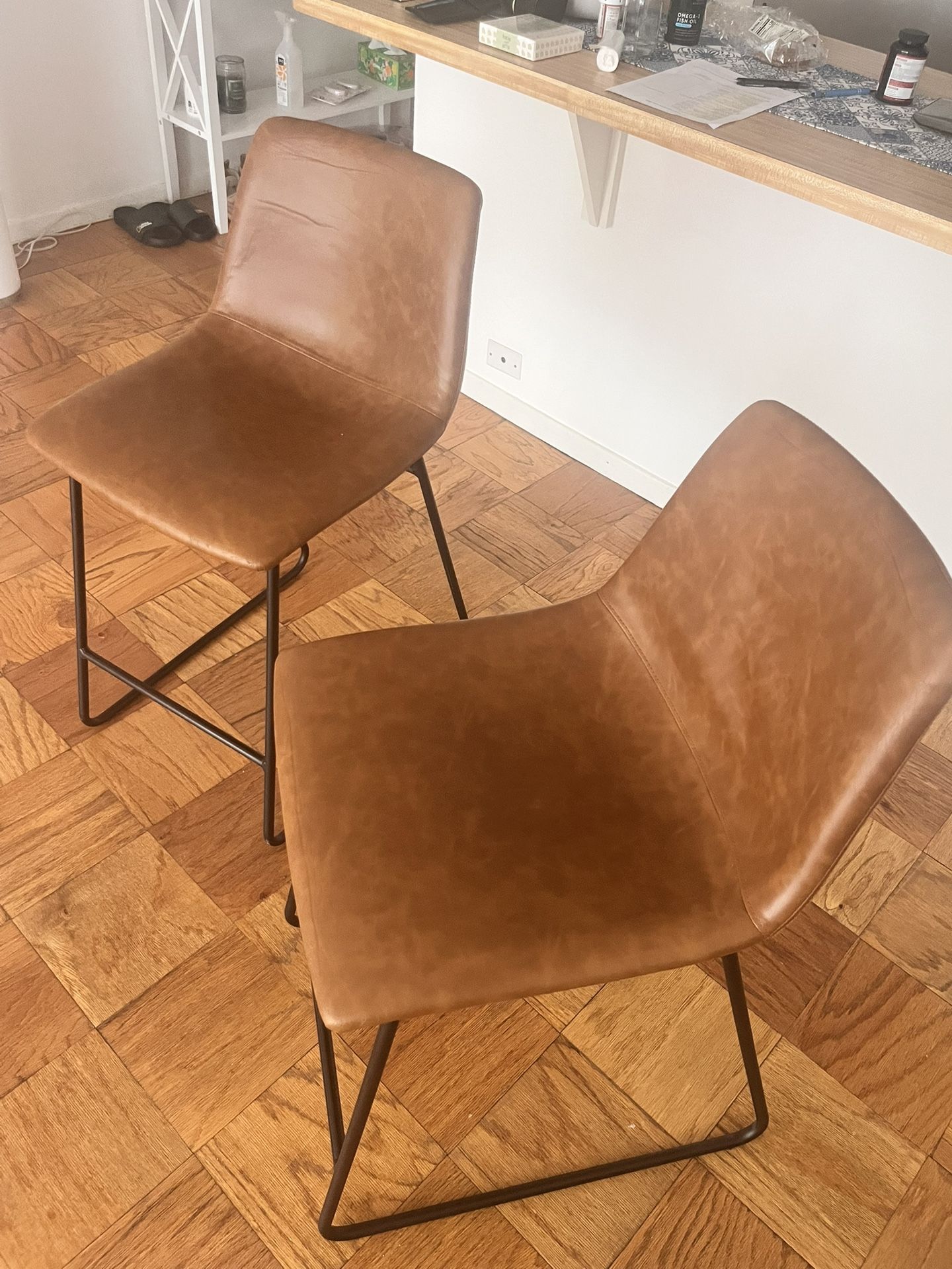 Set of 2 Modern Faux Leather Bar Stools