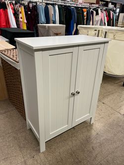 VASAGLE Bathroom Floor Storage Cabinet w/ 2 Adjustable Shelves - Cloud White