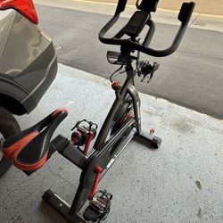 Schwinn IC4 Indoor Cycling/workout Bike