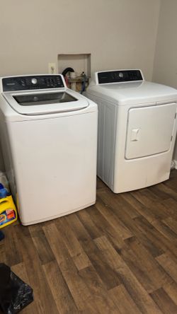 Frigidaire washer and dryer