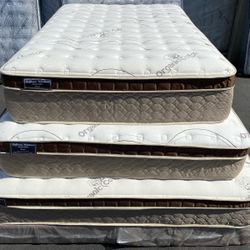 Queen Size Organic Cloud Comfort Europillow Top Mattress