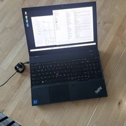 Beautiful Lenovo Thinkpad P15s - Like New