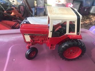 Ditch toy tractor cast only $15 firm