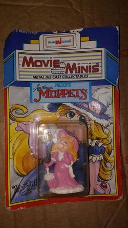 THE MUPPETS/ Die Cast Miss Piggy