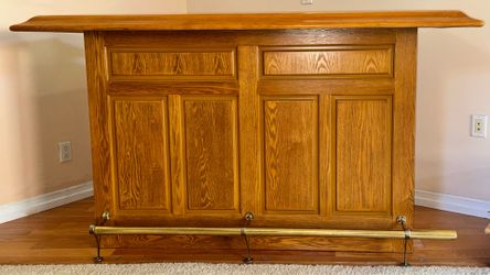 Pristine, Solid Oak Home Bar, Excellent Condition!