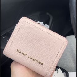 Marc Jacobs wallet