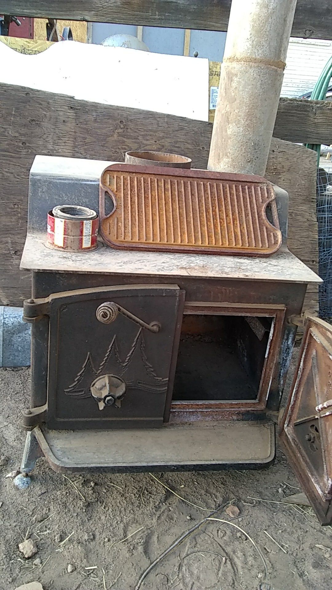 Papa Bear Fisher wood stove