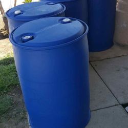 55 gallon Plastic Drums closed Top $20 each