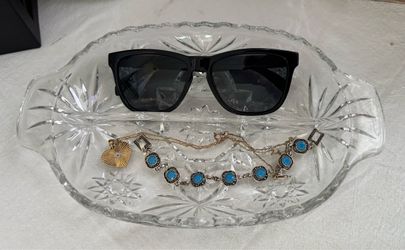 Vintage style glass dish