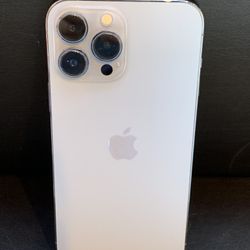 Unlocked iPhone 13 Pro Max 1TB