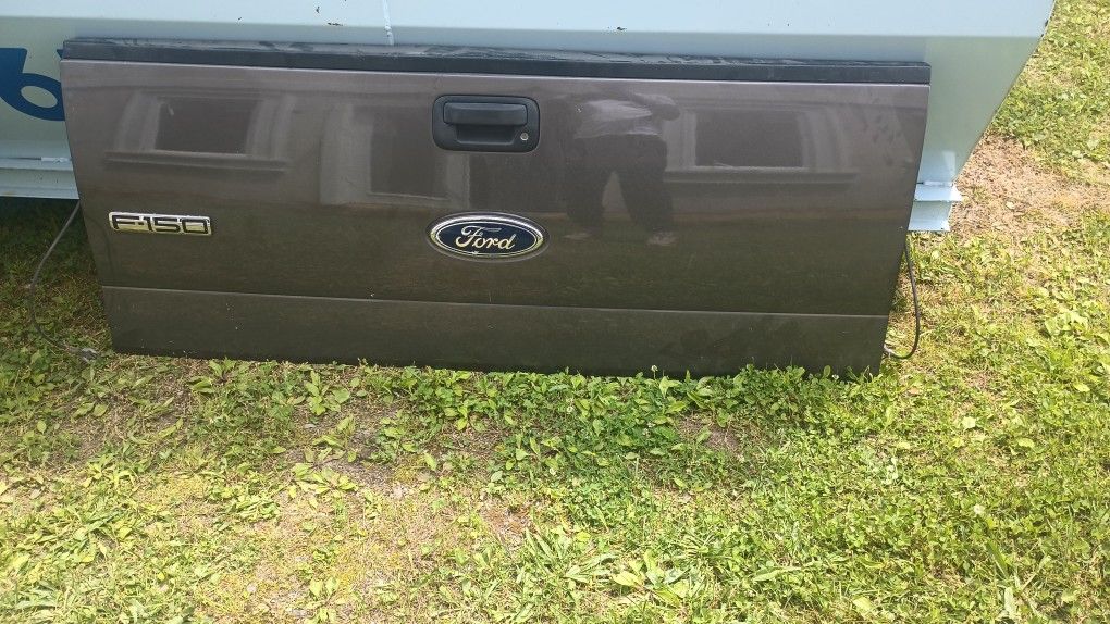 Ford F-150 Tailgate
