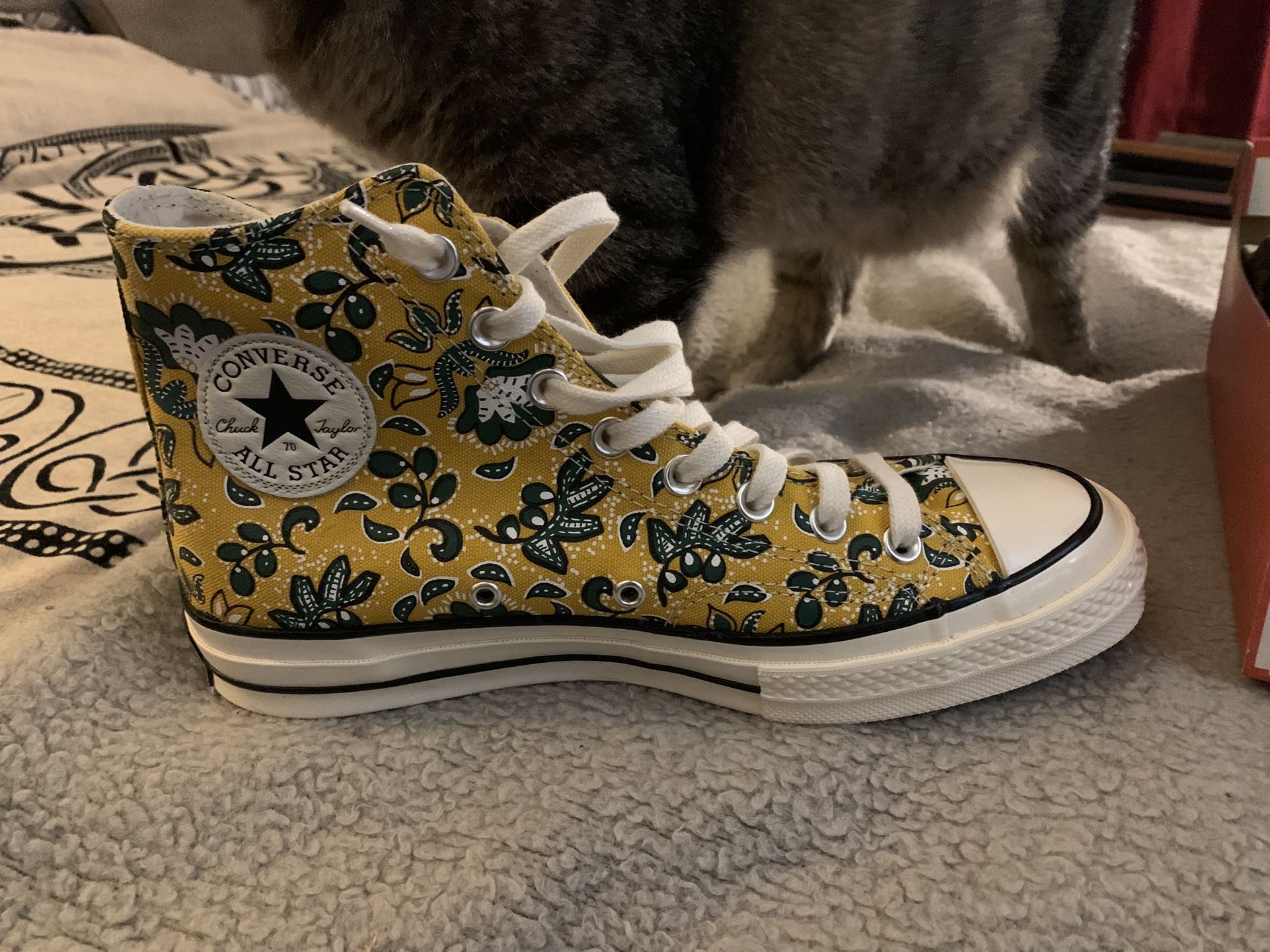 Mustard Print Converse (W 9)