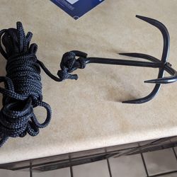 Brand New Grappling Hook with 35' Rope