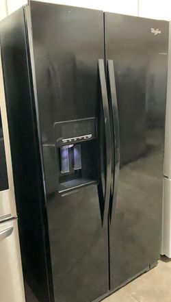 Whirlpool Side By Side Black Refrigerator Fridge
