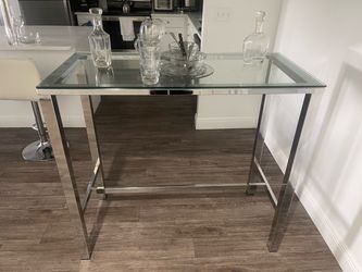 Glass high table dining room