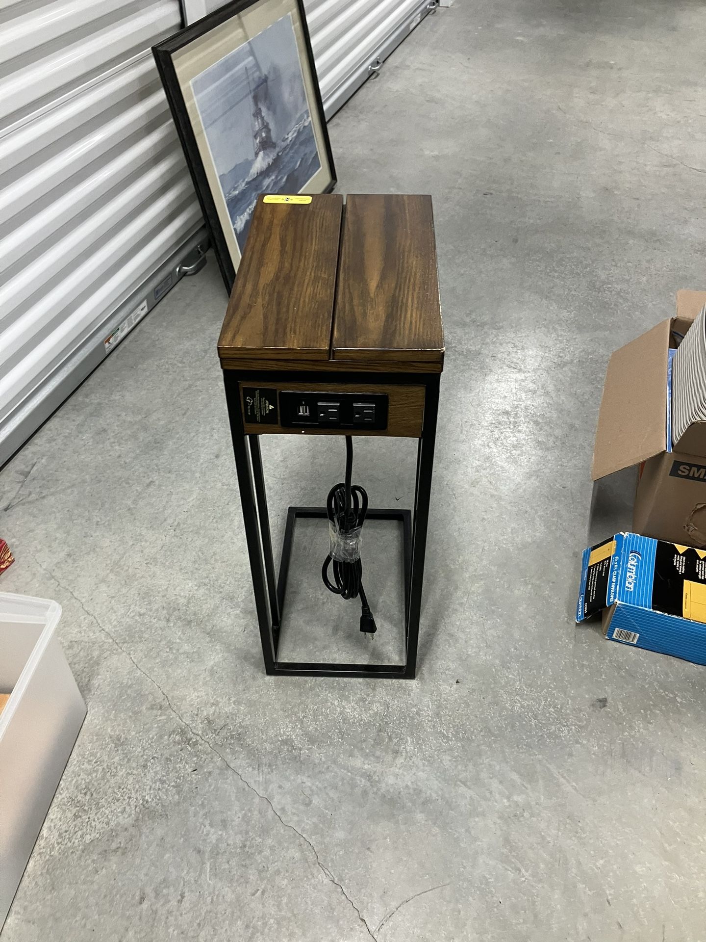 Powered End Table 