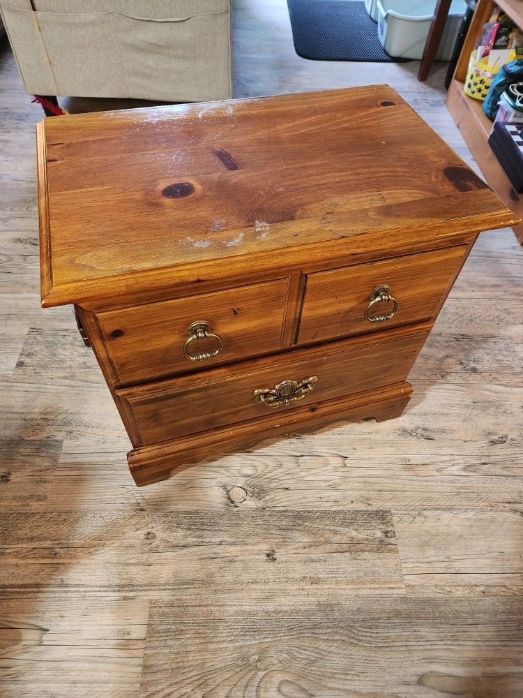 Night Stand for Sale in Chesapeake, VA OfferUp