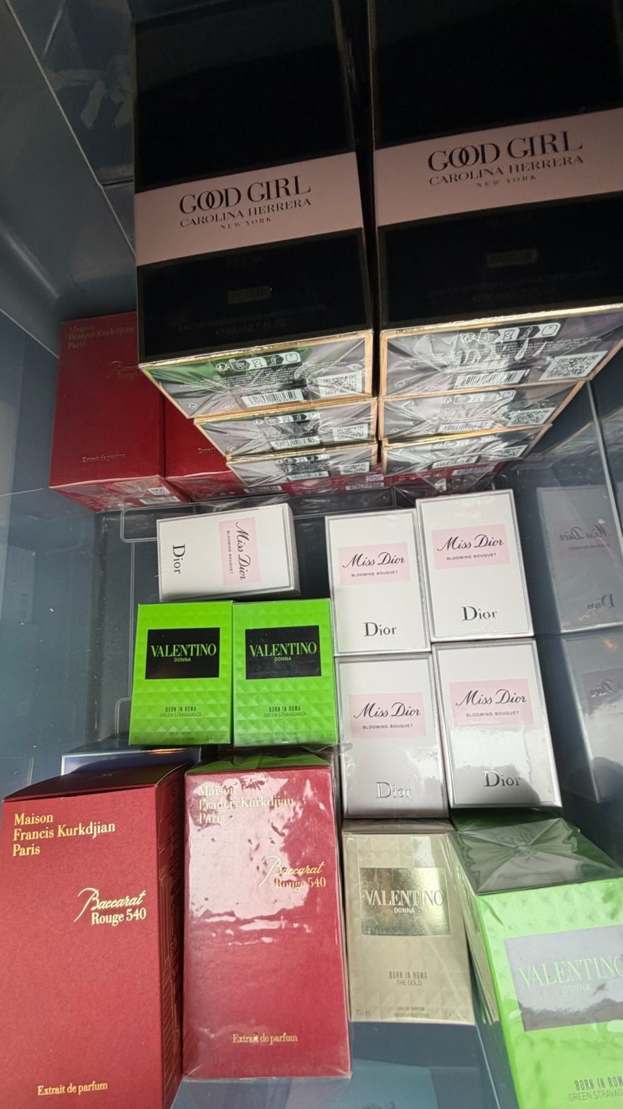 FEMALE / MEN PERFUME & COLOGNE