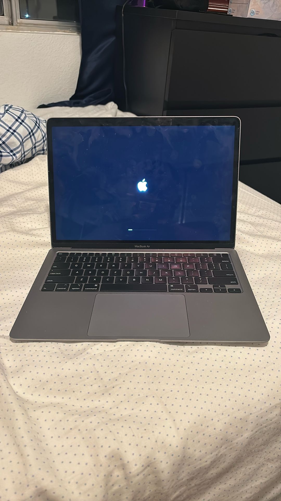 MacBook Air Like New Condition