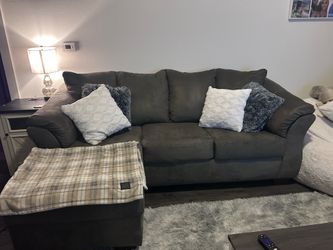 3 seater cobblestone couch with chaise