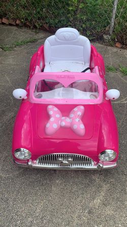 Disney Minnie Girls' 6-Volt Battery-Powered Electric Ride-On by Huffy