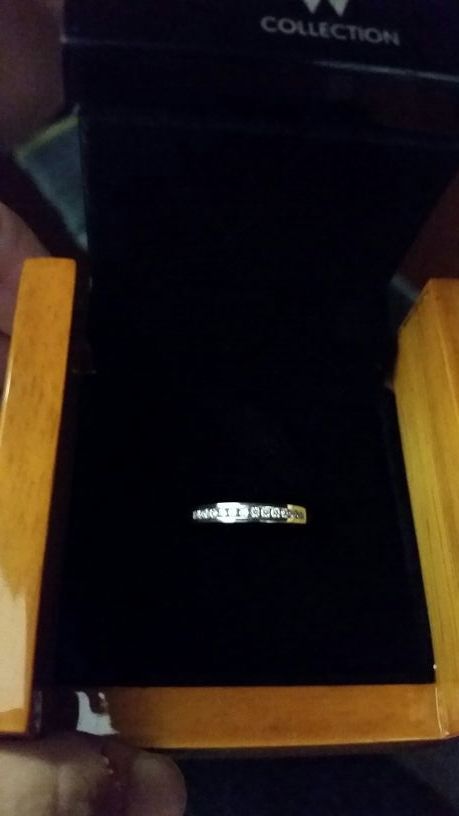 14k White Gold Wedding/Engagement Ring