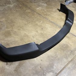 2000 Chevy Silverado HD  Front Bumper Top Cover 