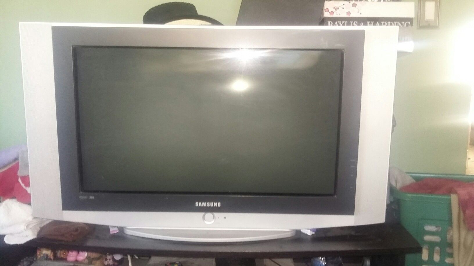 Samsung TXR3079 HDTV 1080i