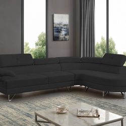 Black Sectional Sofa 🛋  