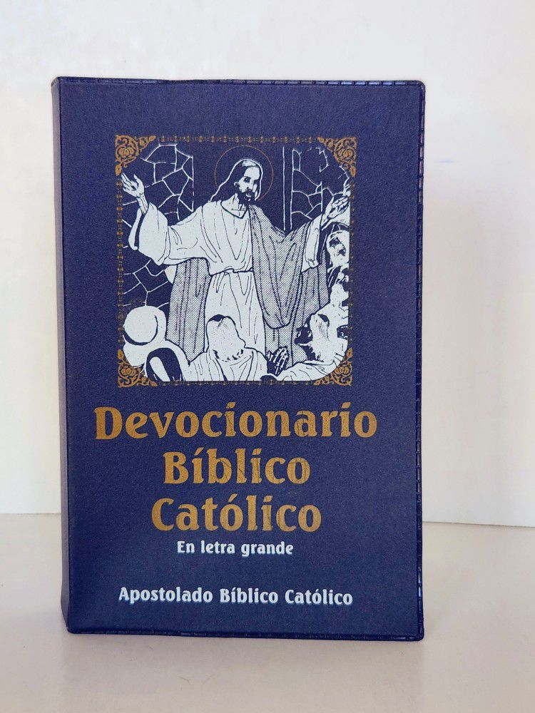 Devocionario Biblico Catolico - EN LETRA GRANDE   - Catholic Biblical Devotional In Spanish & LARGE PRINT