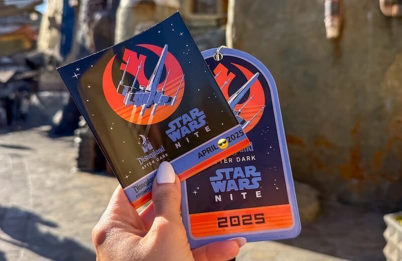 Disneyland Sold Out Star Wars Nite Official Day May 4 Can Meet In Person For Ticket transfer