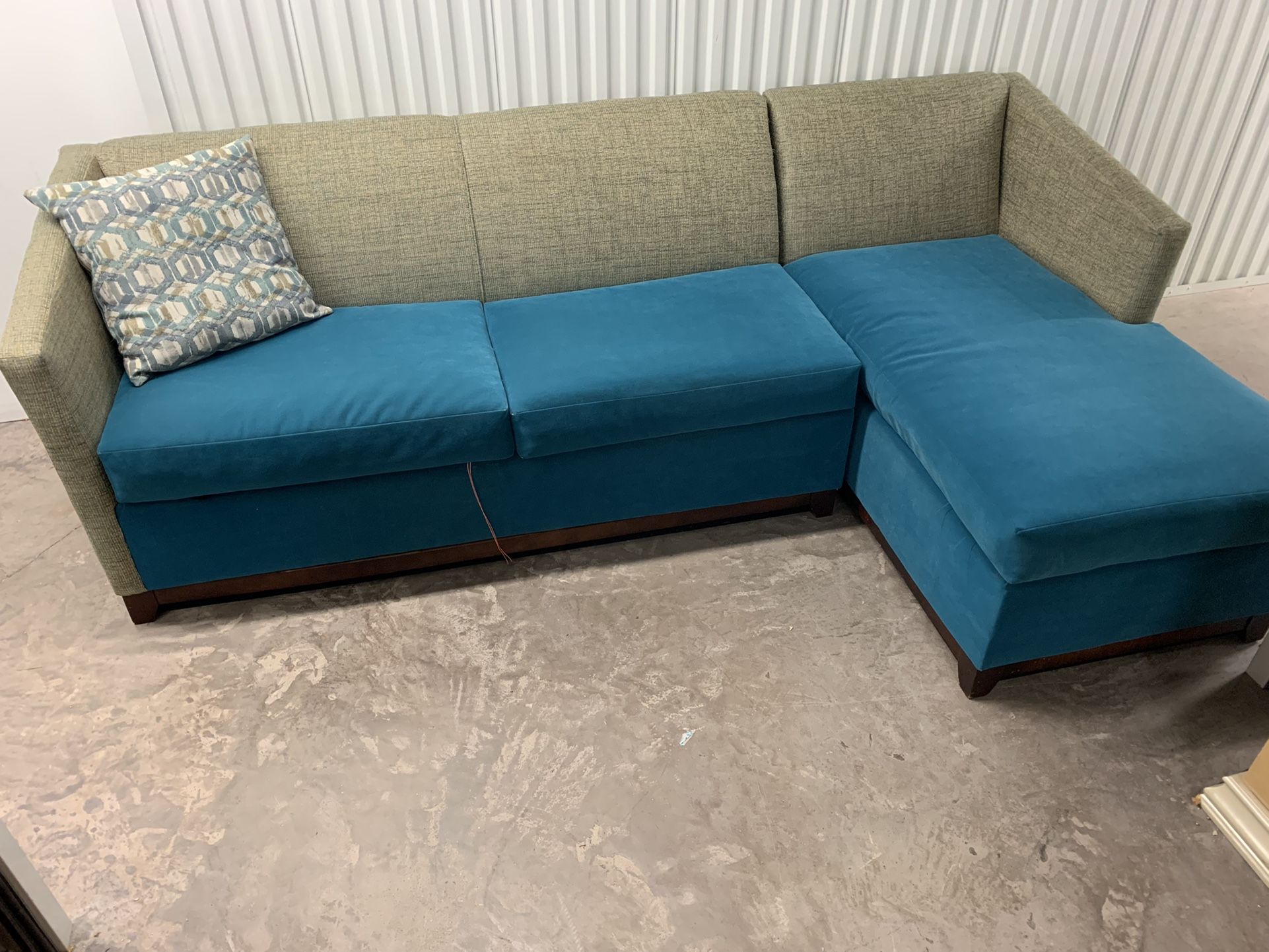 Like New Sleeper Sectional Couch