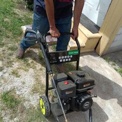 Pressure Washer 