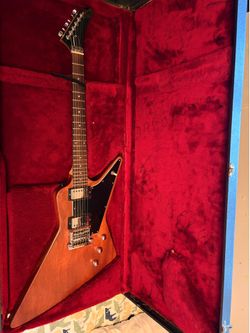 1983 Gibson explorer