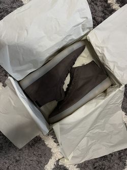 Fear Of God Essential Mid Top