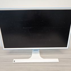 3 Samsung 24" Monitors @ $20 each or $50 for 3