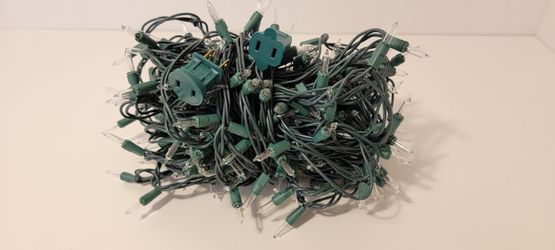 300-Led Lights Clear Bulb - Green Wire Indoor/Outdoor