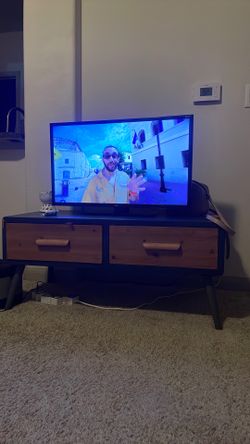 Tv table