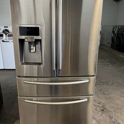 ❄️ Samsung 4-Door Refrigerator – Excellent Condition